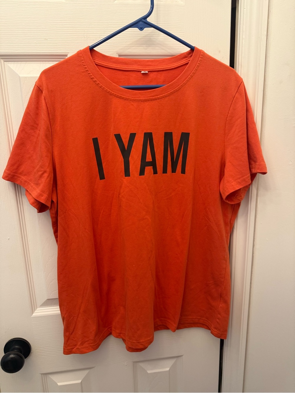Adult XL Orange Graphic Tee with 'I YAM' Text new/ never worn adult